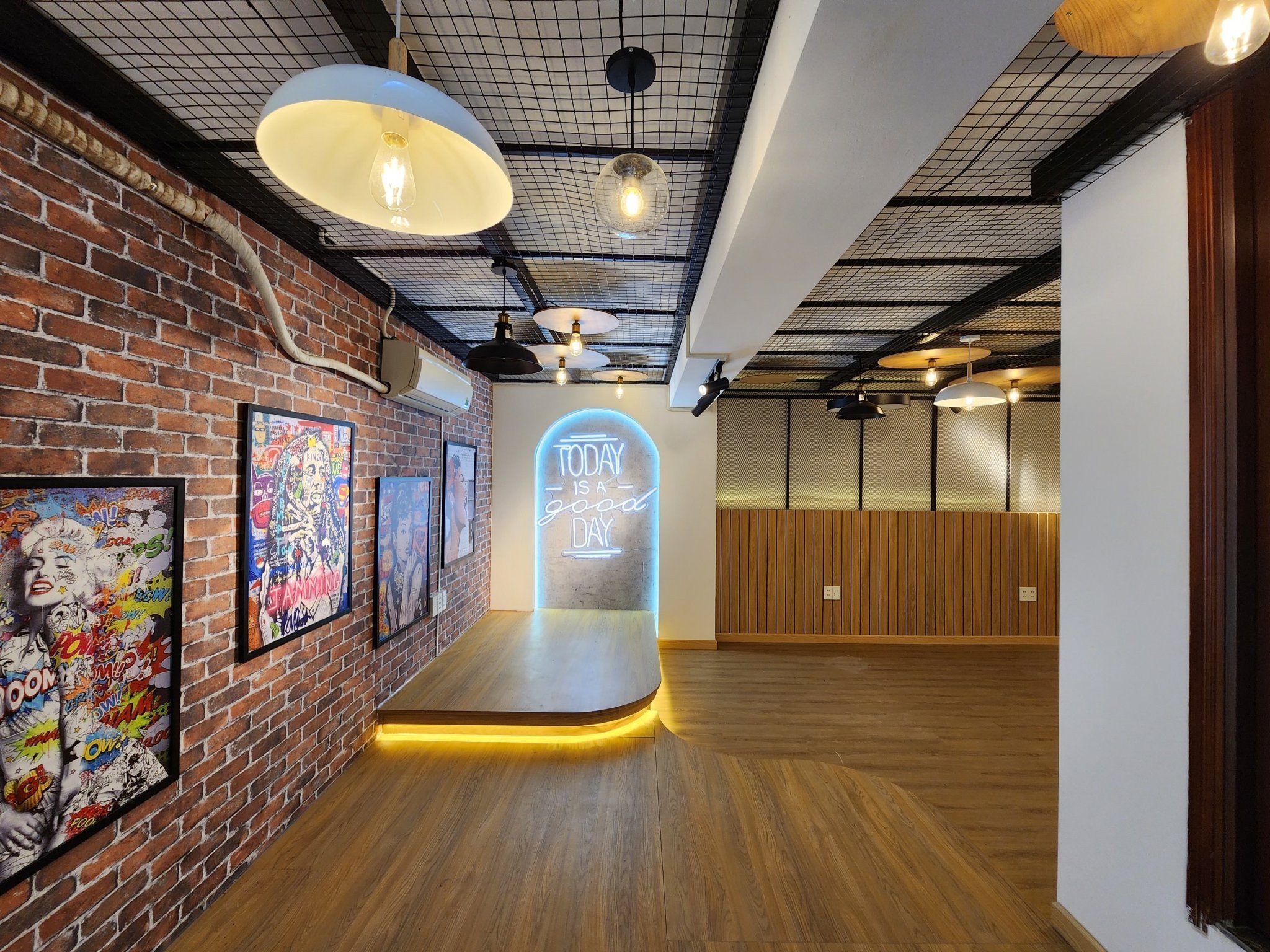 Mặt bằng Văn Phòng 120m2 Phan Khiêm Ích Quận 7