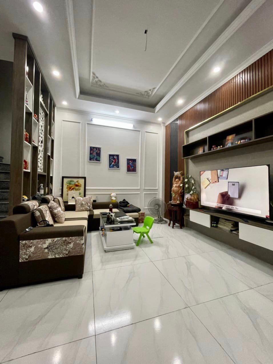 Siêu Phẩm 36m2 4 Tầng Trường Chinh Trung Tâm Đống Đa - Ngõ Thông Nhỉnh 3 Tỷ.