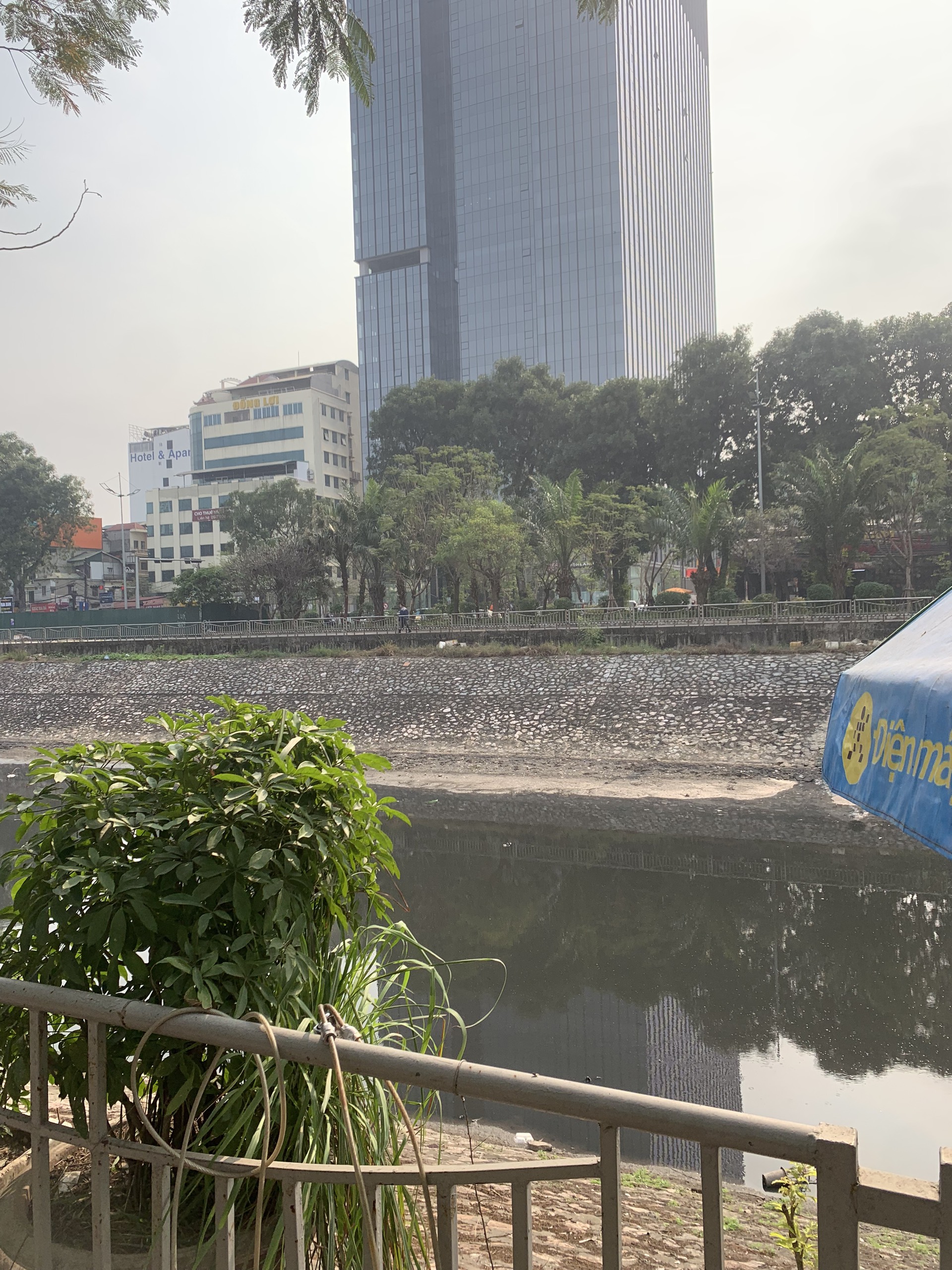 Cơ hội đầu tư siêu hot với căn nhà mặt phố Nguyễn Khang, Cầu Giấy, diện tích sử dụng gần 60m2, giá 12.5 tỷ chỉ trong tầm tay của bạn.