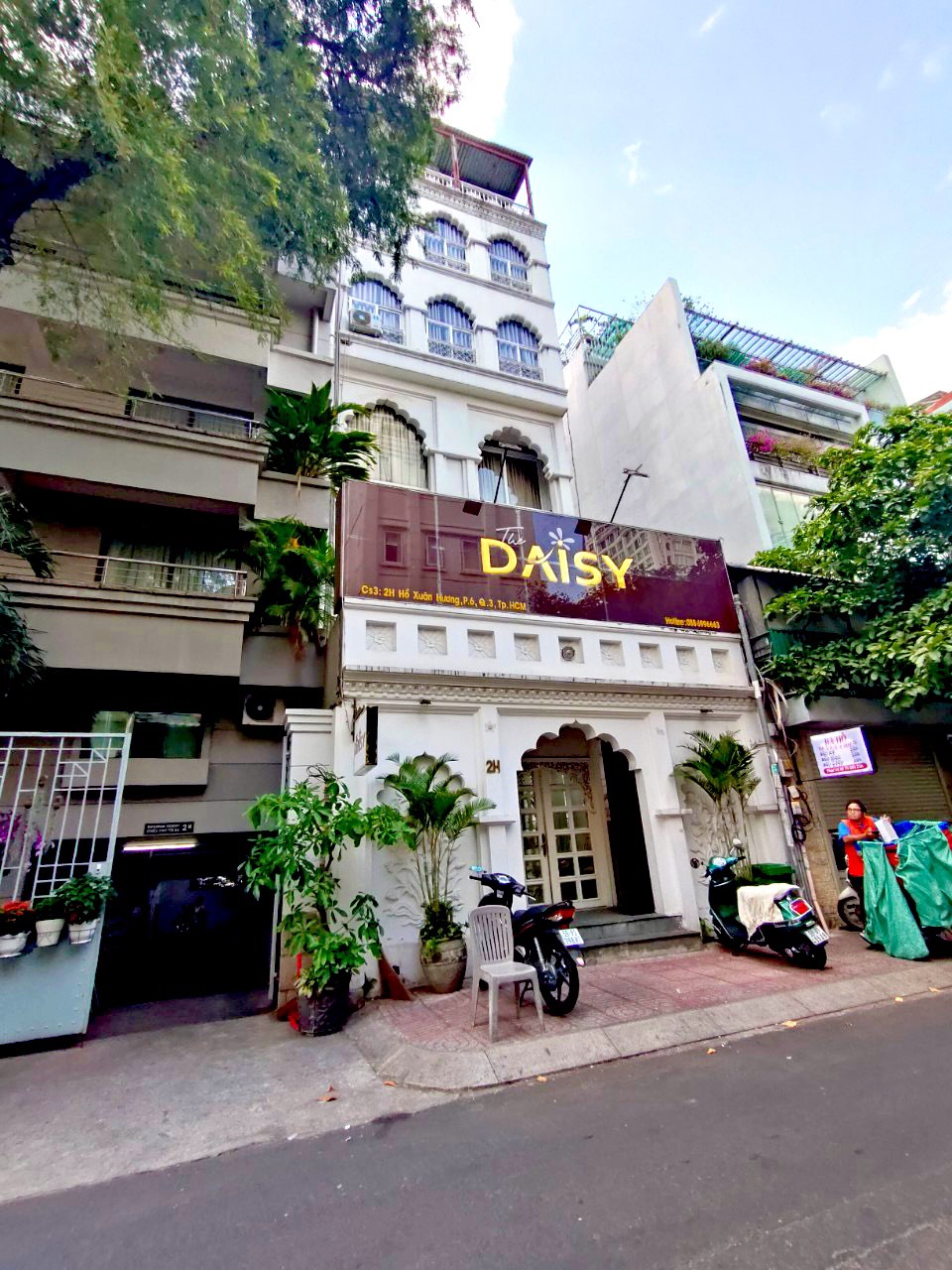 Cho Thuê nhà MT Hồ Xuân Hương,Quận 3, Gía 135tr/th DT:6.6x13m