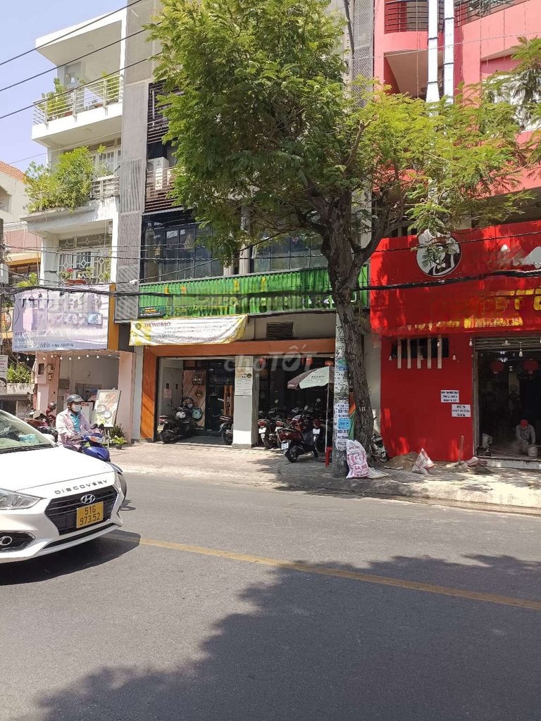 Cho thuê Nguyên căn mặt tiền Đồng Đen, Phường 14,, q.Tân Bình, ngang 8m