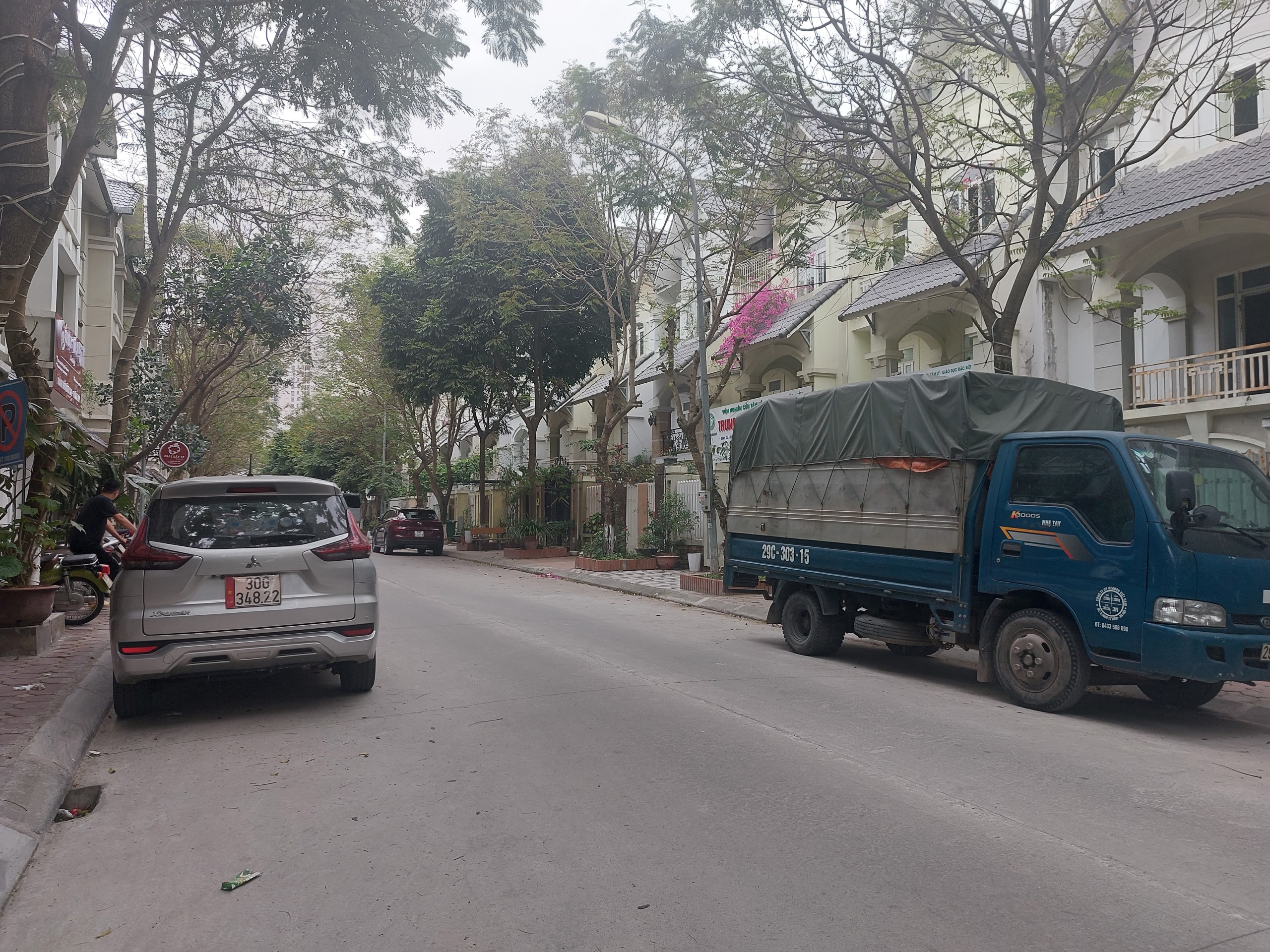 Geleximco A, ngay cổng Sudico mặt đường Lê Trọng Tấn, vị trí đẹp, giá không thể tốt hơn