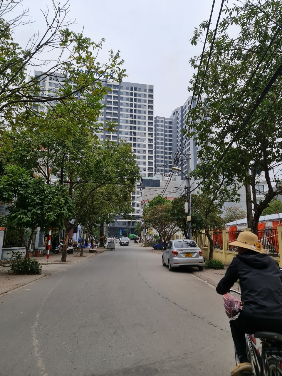 Bán căn chung cư 3 ngủ 2wwc 123m2 Hanhomes Blue Star, Trâu Quỳ, Gia Lâm, Hà Nội. Lh 0989894845.