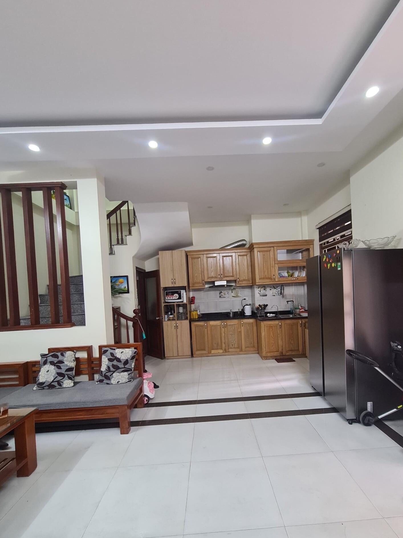 BÁN NHÀ TÔ VĨNH DIỆN - THANH XUÂN 40M2 x 4 TẦNG - NGÕ THÔNG - GẦN Ô TÔ ĐỖ.