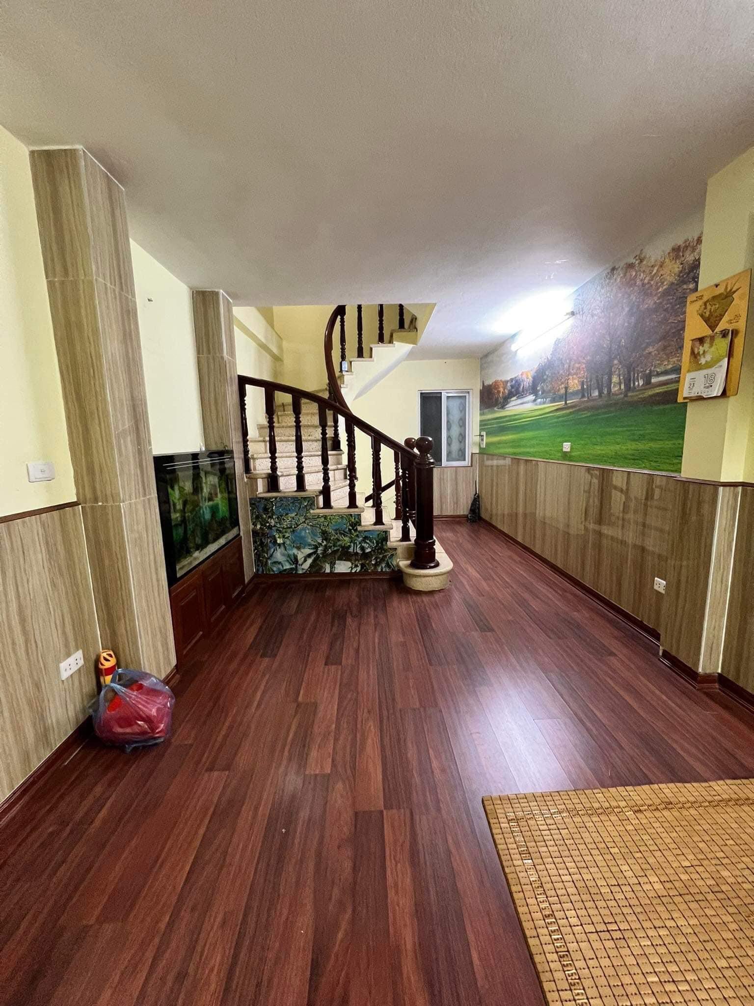 BÁN NHÀ PHỐ TÔ VĨNH DIỆN, THANH XUÂN DT 35M2 x 6 TẦNG - TIỆN ÍCH QUÁ TỐT - 10M RA PHỐ.