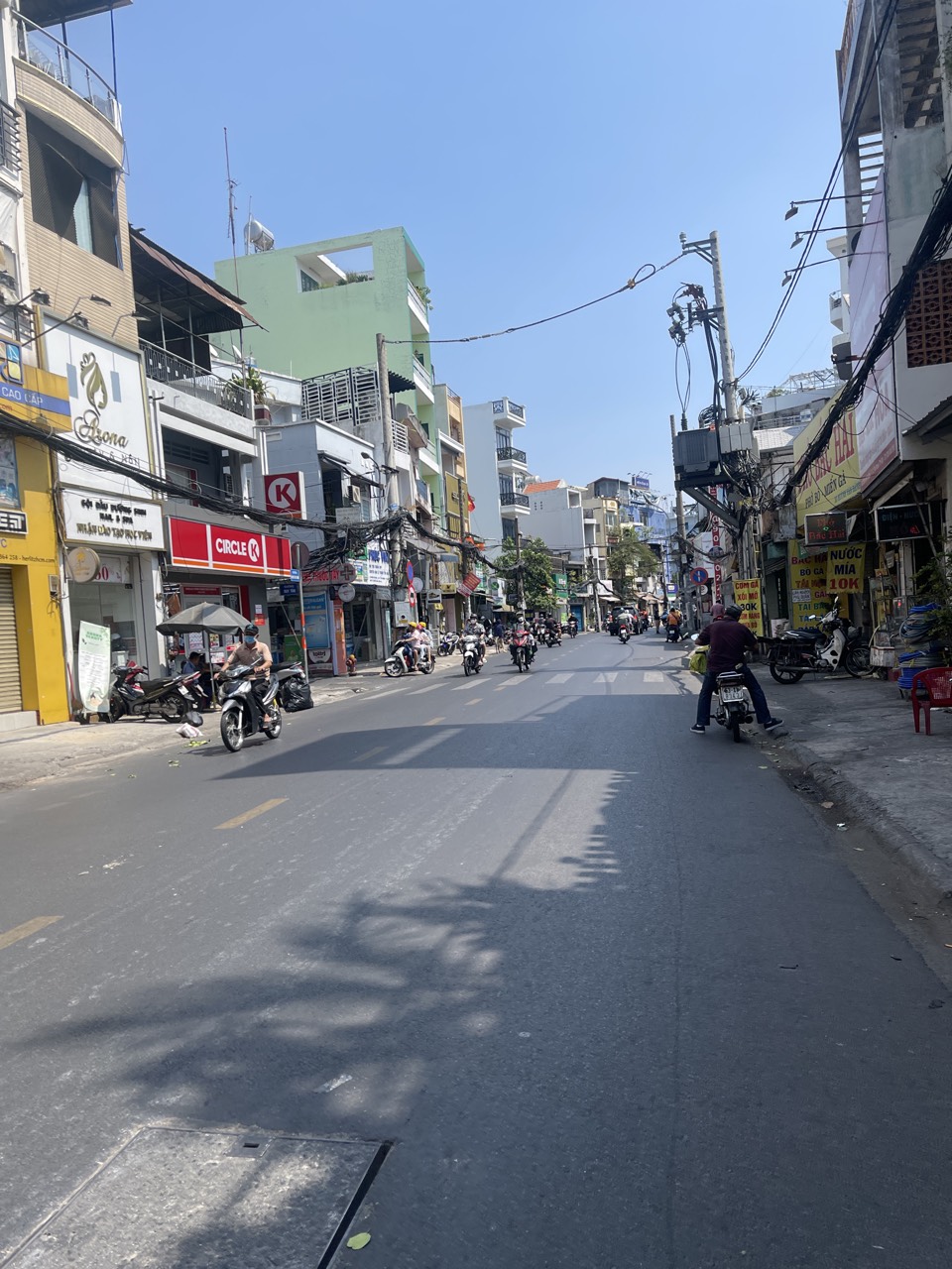 BÁN NHÀ MTKD ĐỈNH NHẤT PN, HUỲNH VĂN BÁNH, 6TẦNG, 7PN, 10WC, NGANG 4.4M, 50M2, 17.3 TỶ