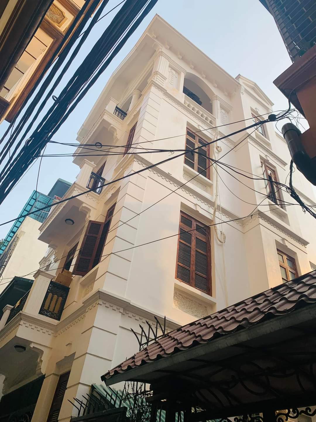 BÁN NHÀ NGÕ 67 THÁI THỊNH ĐỐNG ĐA 4TẦNG NGÕ TO THÔNG TỨ TUNG 64M2 MẶT TIỀN 7,5M