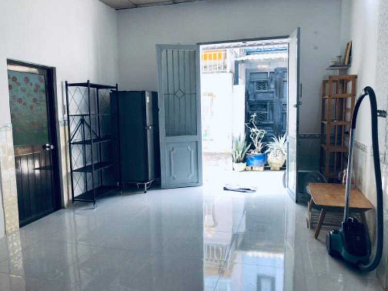 Cho thuê nhà NC Đường Huỳnh Tấn Phat, 2PN, 5,5Tr