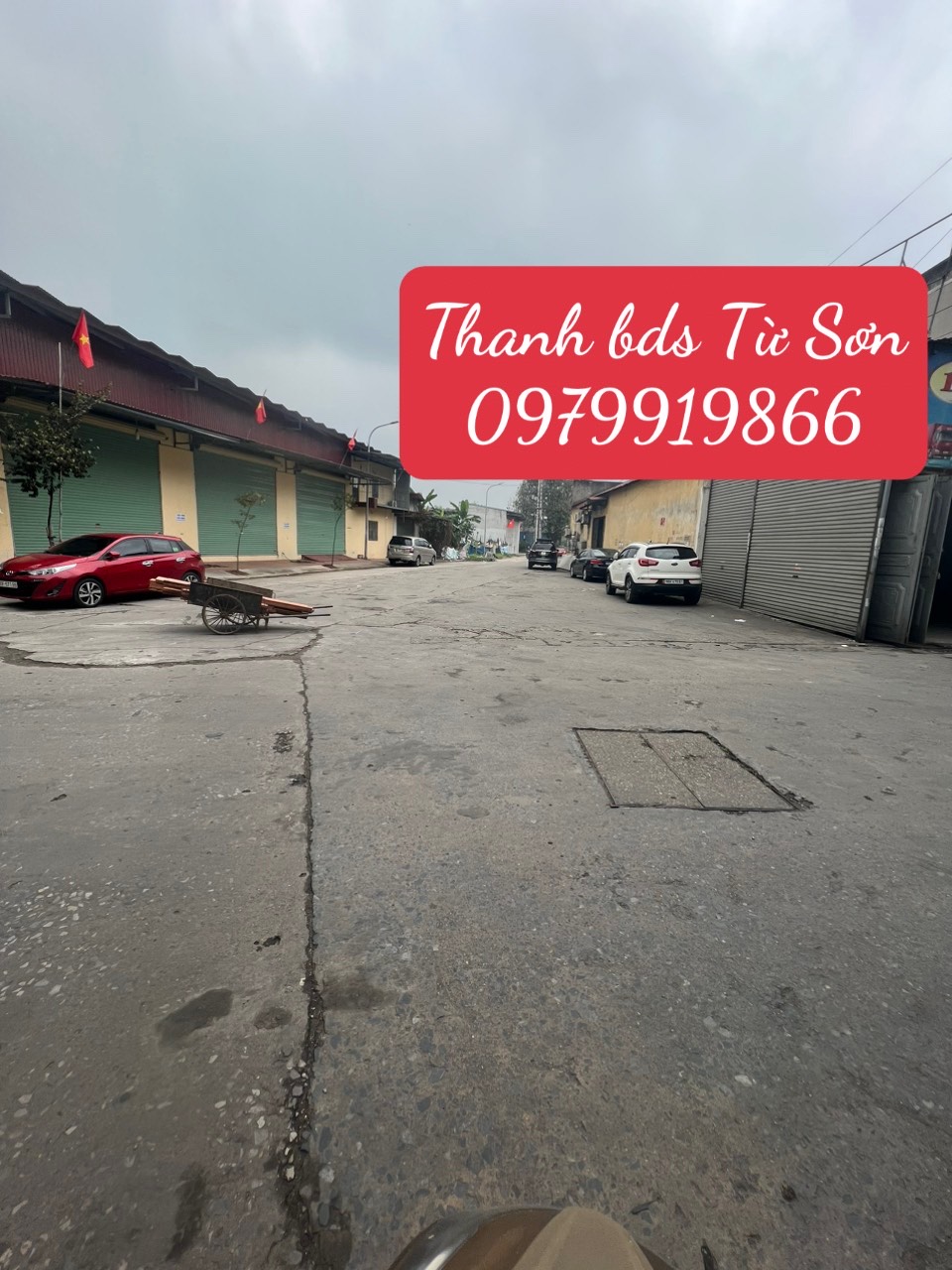 Bản tin cực hót giá chưa từng có tại KIM BẢNG THÀNH PHỐ TỪ SƠN đường trước nhà ô tô phóng tẹt ga kinh doanh buôn bán