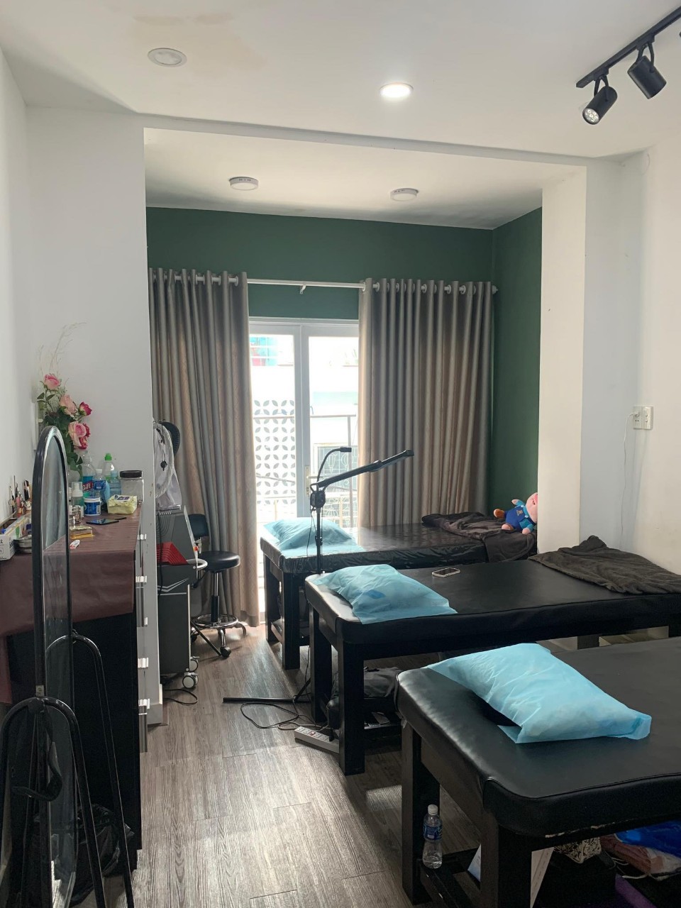 Nhà lô góc hẻm xe tải sát Vĩnh Viễn, Quận 10, 4 tầng, 37m2, giá tốt