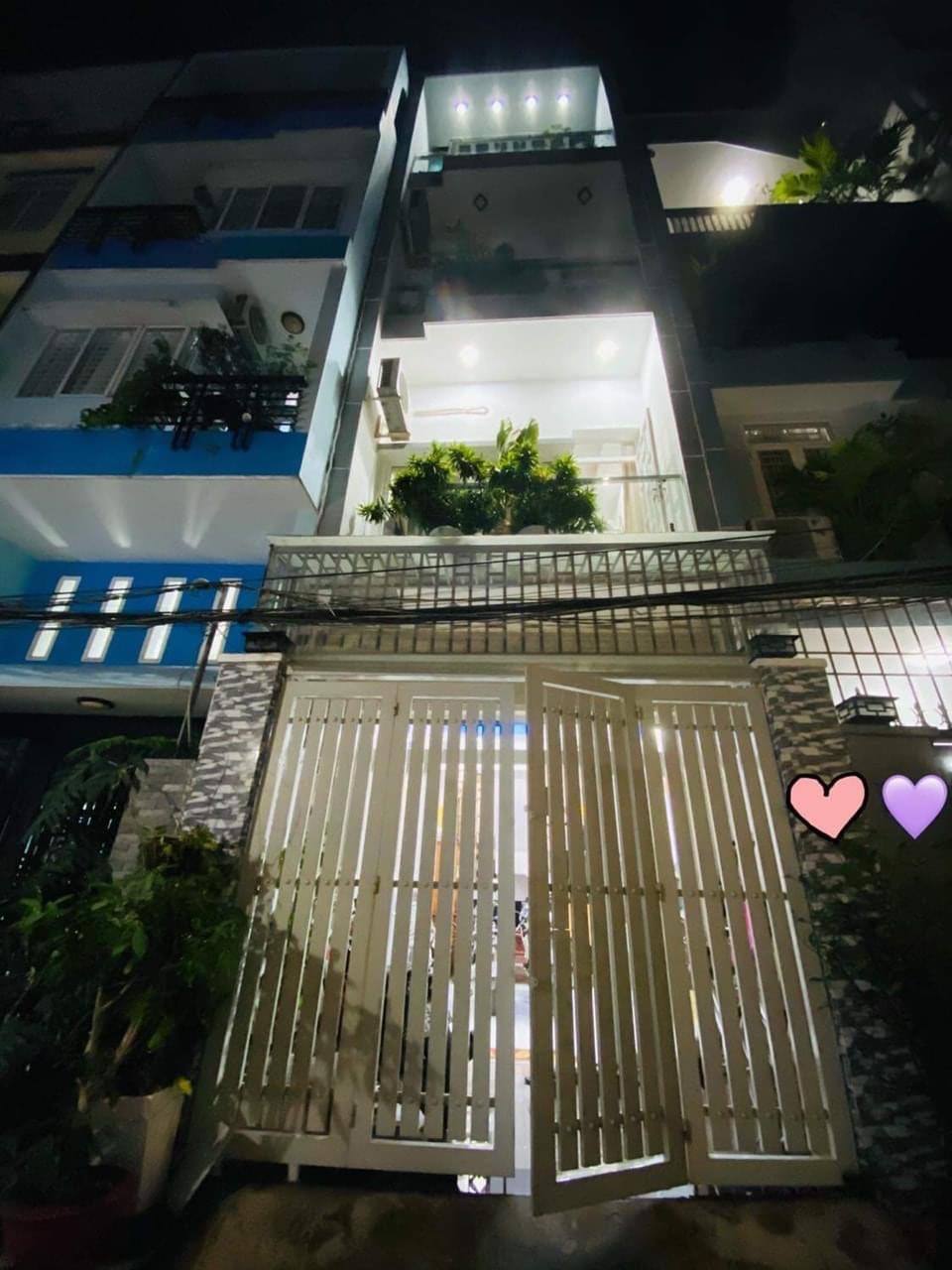 GIÁ CHỈ 7 TỶ 4 .DT 76m Nở Hậu Nhà 4 Tầng, Huỳnh Tấn Phát, P Tân Phú , Q7