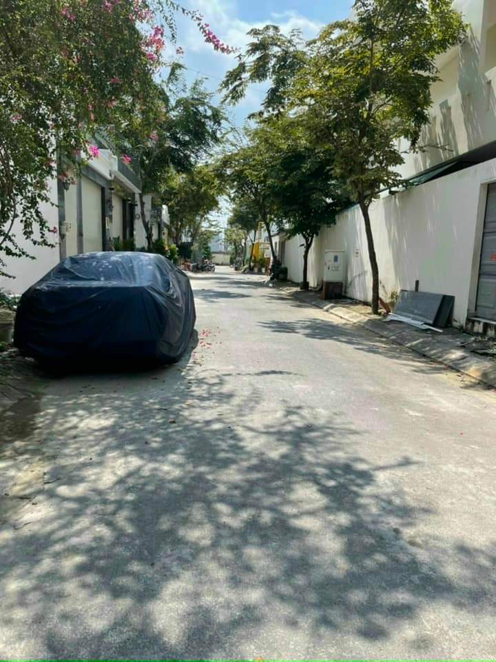 NHÀ BÁN 4 TẦNG KHU DÂN CƯ ANH TUẤN XE TẢI TRÁNH