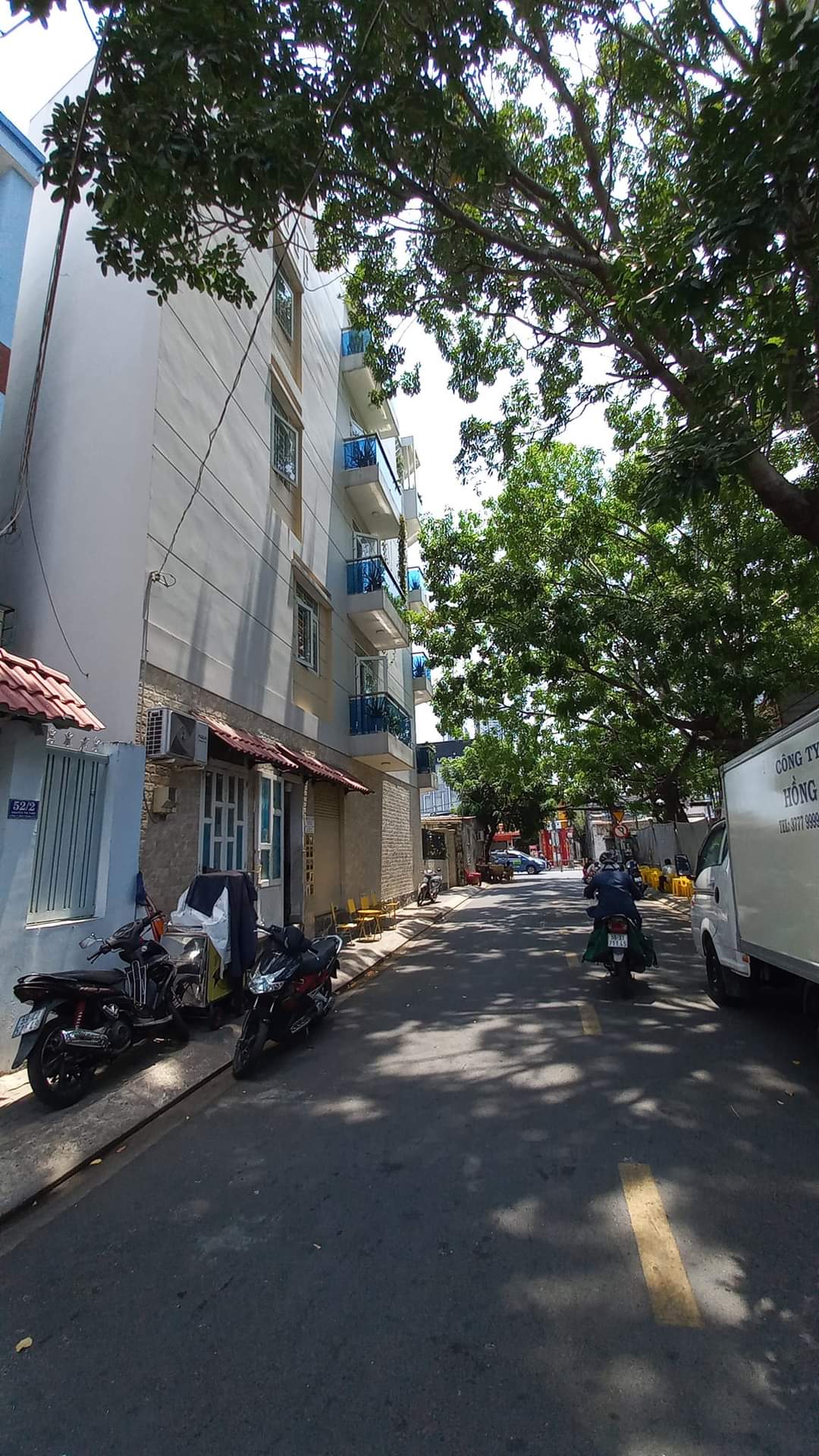 CẦN BÁN GẤP NHÀ VỊ TRÍ KHÔNG THỂ ĐẸP HƠN 20 M RA NGUYỄN THỊ THẬP QUẬN 7