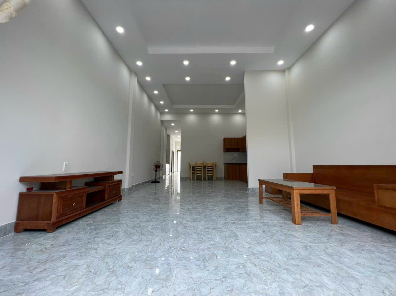 BÁN LÔ ĐẤT TẶNG CÁI NHÀ - ĐƯỜNG NGUYỄN VĂN TẠO LONG THỚI NHÀ BÈ - DT LỚN - GIÁ CHỈ 4,1 TỶ