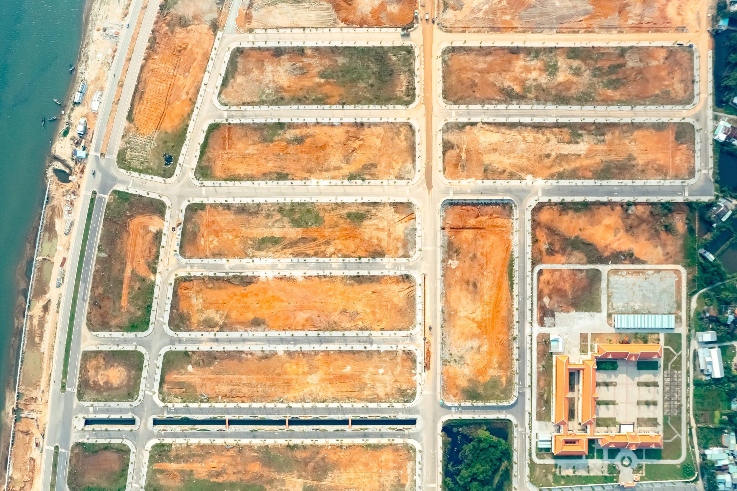 Vịnh An Hòa cần bán gấp lô đường 10,5m thông ra vịnh hướng đông nam giá tốt