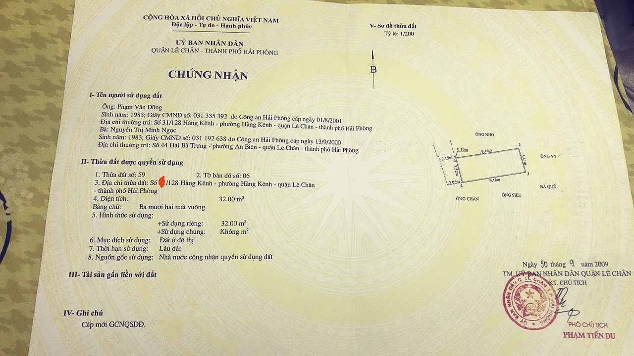 Bán nhà xây độc lập 3 tầng có 3 phòng ngủ GIÁ chỉ 1.78 tỉ ngõ 128 Phố Hàng Kênh