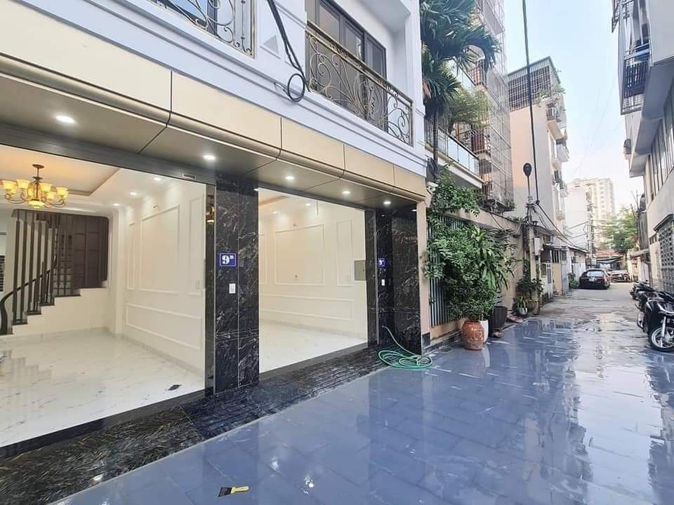 Bán nhà phố Tân Mai, gara ô tô, thang máy, 60m2 5 tầng, 8,9 tỷ