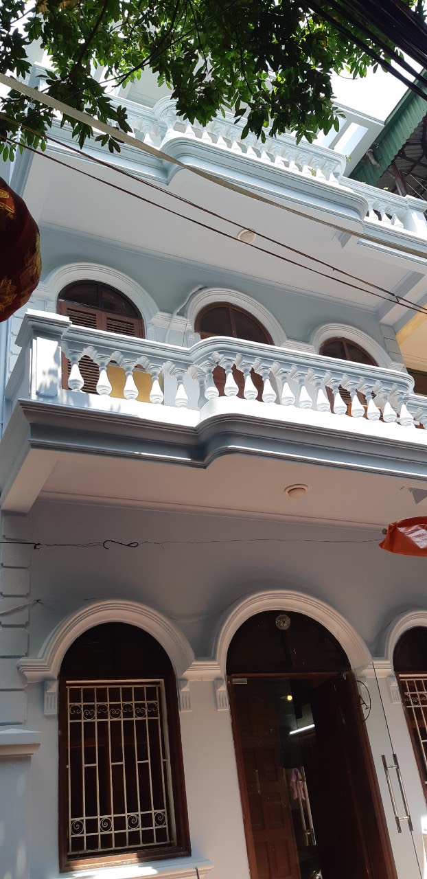 Chính chủ bán nhà lô góc số 53 ngõ 376 Thuỵ Khuê, quận Tây Hồ, Hà Nội.