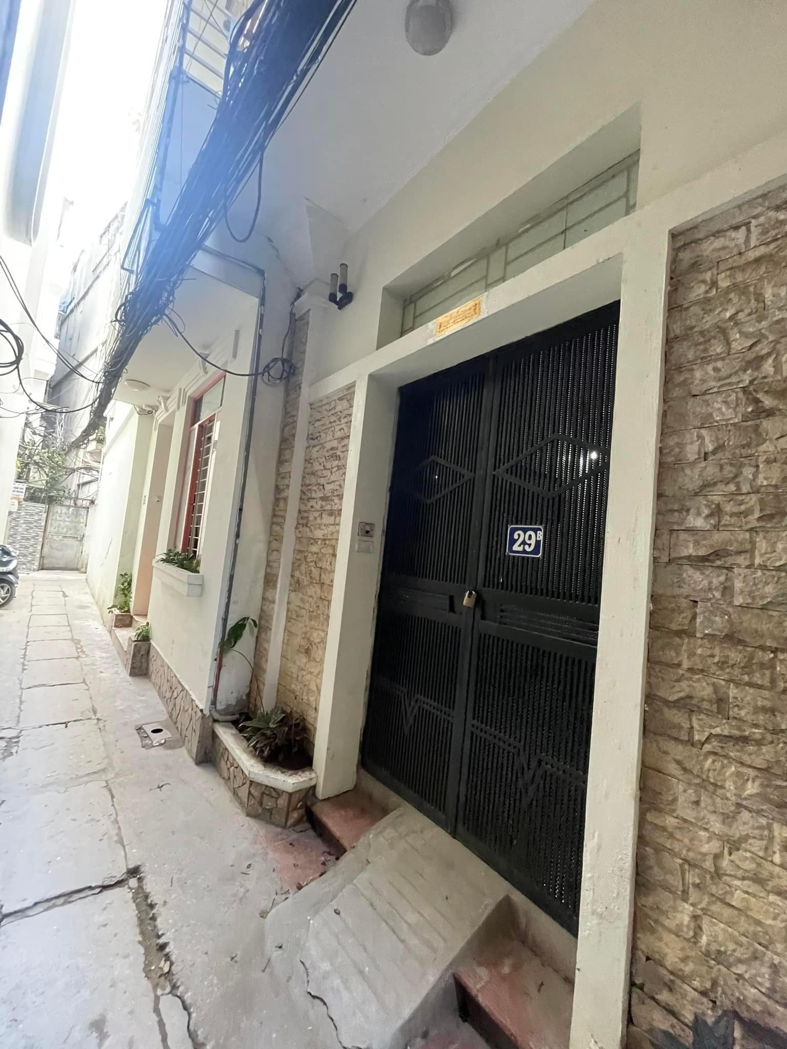 Bán Nhà Riêng Ba Đình - Ngõ 173 Hoàng Hoa Thám DT 44Mx 4 Tầng Giá 4,58 Tỷ