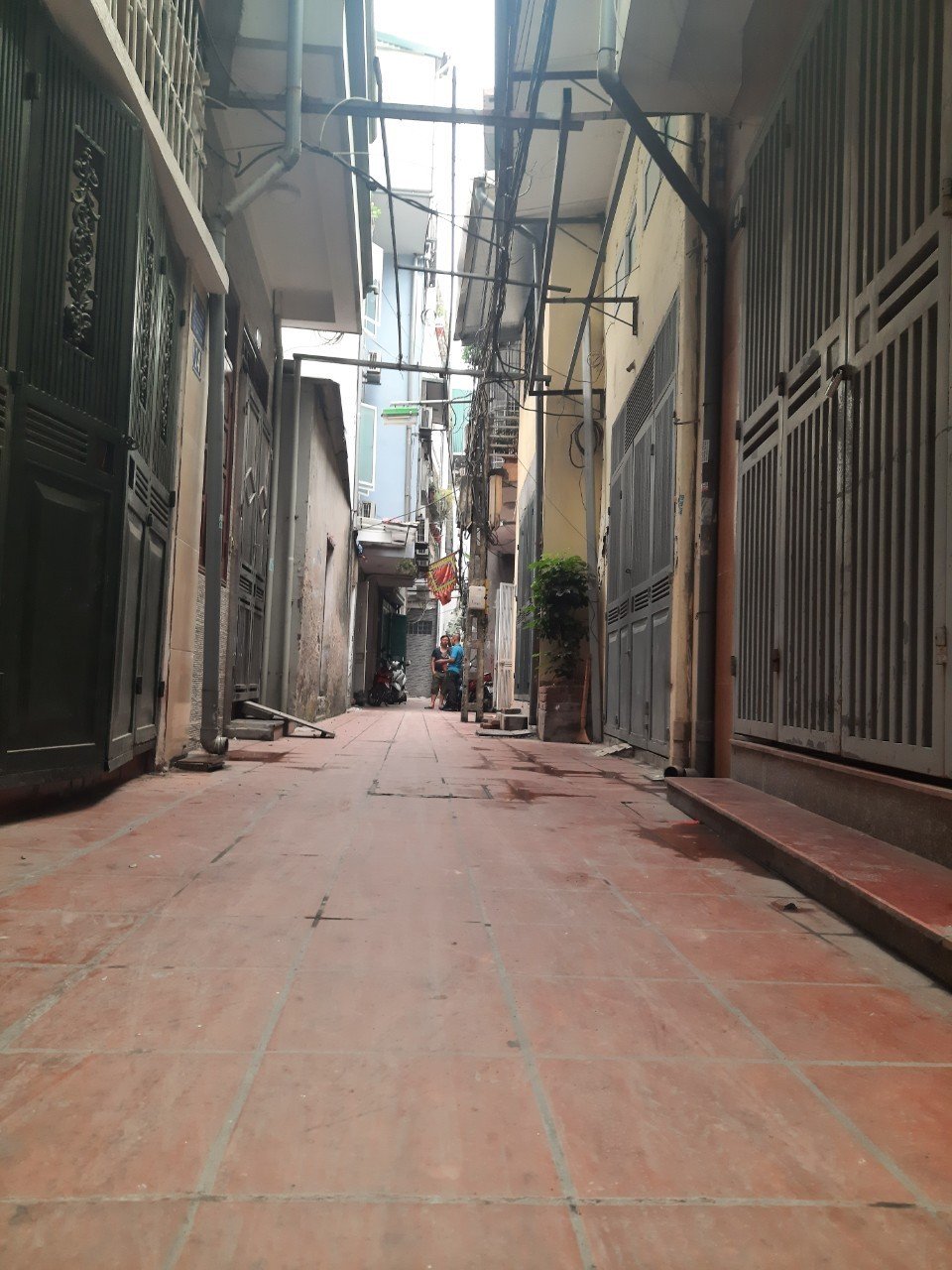 Chính chủ Bán Nhà C4 chia được 2 lô tại Ngõ 345/30 nhà 10 Khương trung (đất đã đóng thuê, chờ sổ)