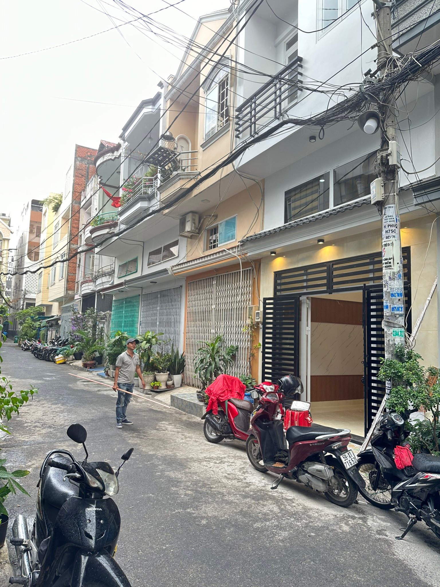 BÁN NHÀ hẻm xe hơi, đường phạm văn chiêu p14 gò vấp -Khu dân cư an ninh yên tĩnh-Gần nhiều tiện ích đời sống như: