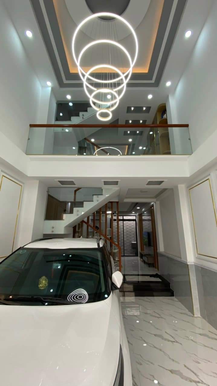 BÁN NHÀ PHỐ HIỆN ĐẠI- NHÀ MỚI TINH SÁT BÊN PHÚ MỸ HƯNG -MẶT TIỀN ĐƯỜNG 12M