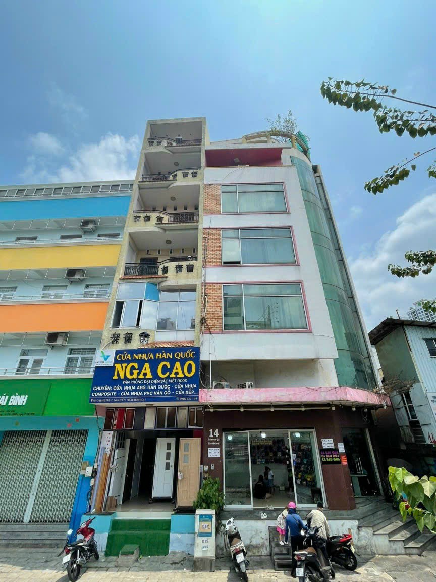 Bán Nhà 2 Mặt Tiền Đường Ngay Cầu Calmette Phường Nguyễn Thái Bình Quận 1