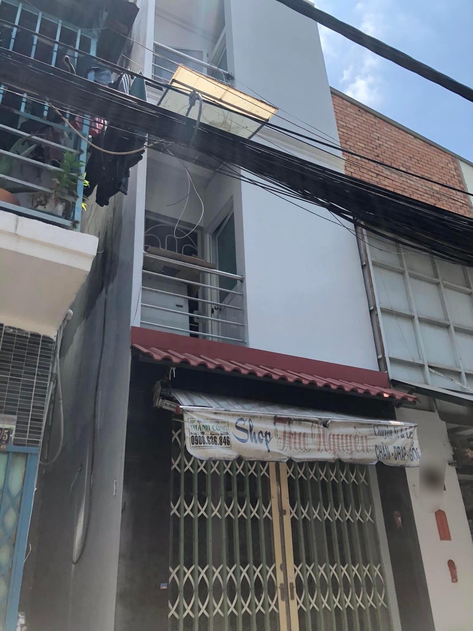 ÂU CƠ P10 TÂN BÌNH - HẺM XE HƠI 3 TẦNG- CHỈ 2.2 TỶ- Vị TRÍ BUÔN BÁN KINH DOANH