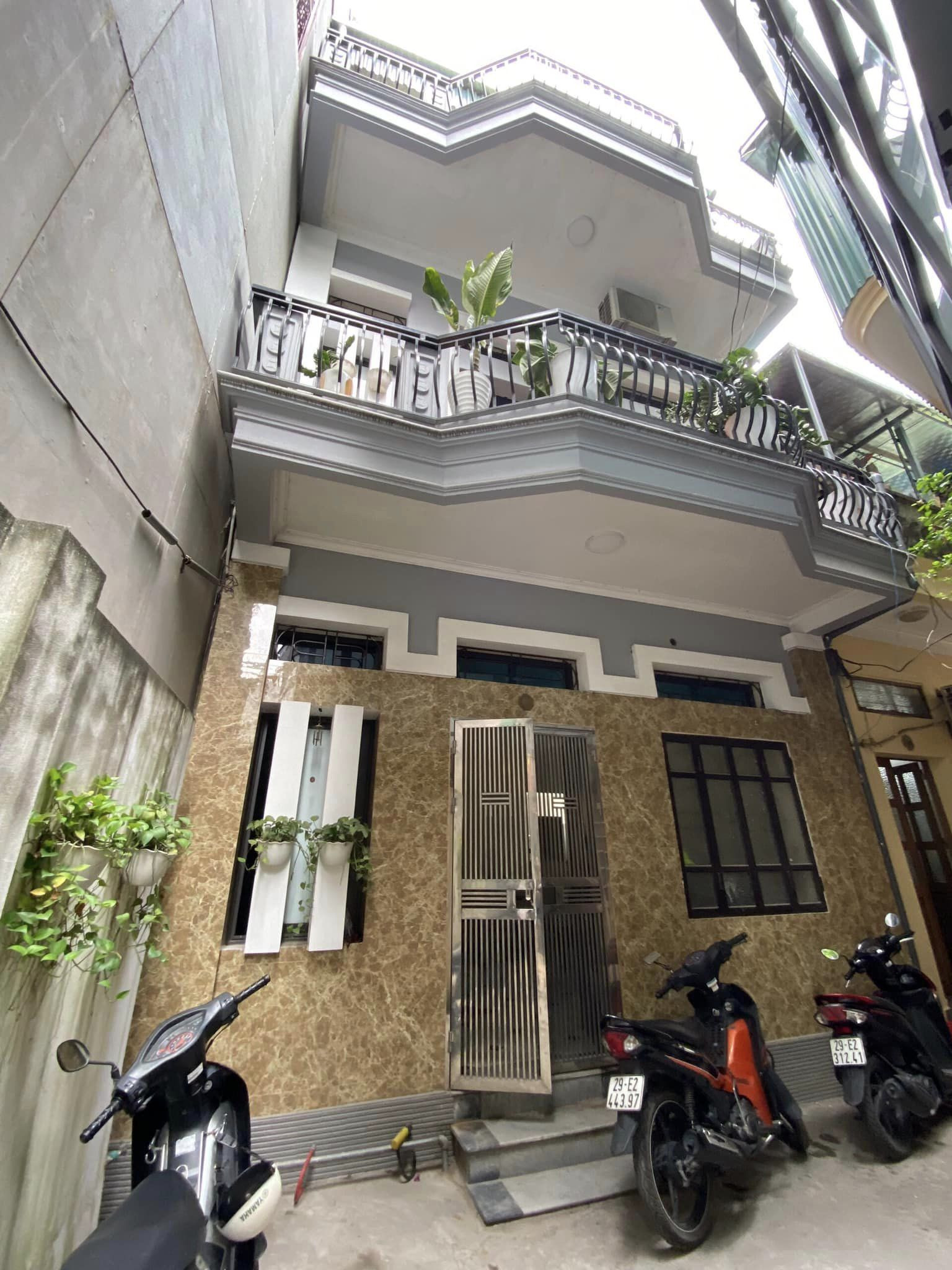Bán Nhà Riêng Tại Ngõ 50 Phố Kim Hoa - Đống Đa DT 50m x 3 Tầng Giá 5,55 Tỷ