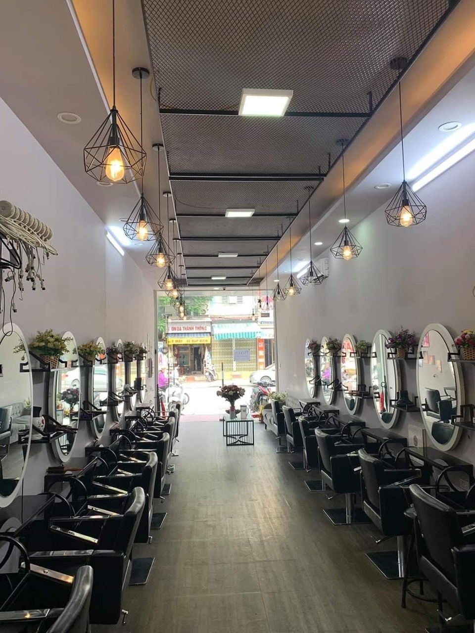 90m2