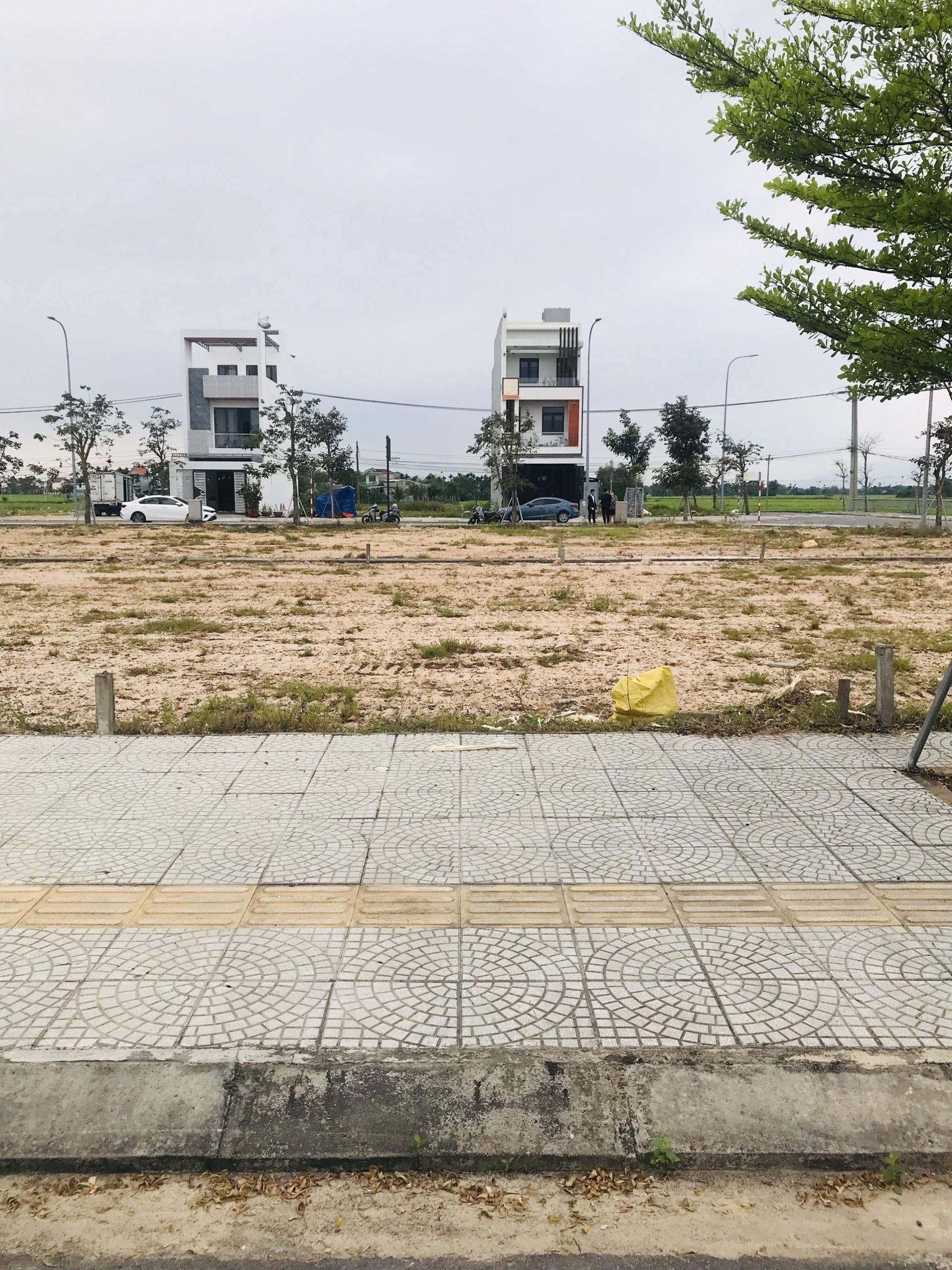 Chính chủ bán lỗ lô đất cạnh siêu thị Go Điện Bàn giá 2 tỷ bao sổ