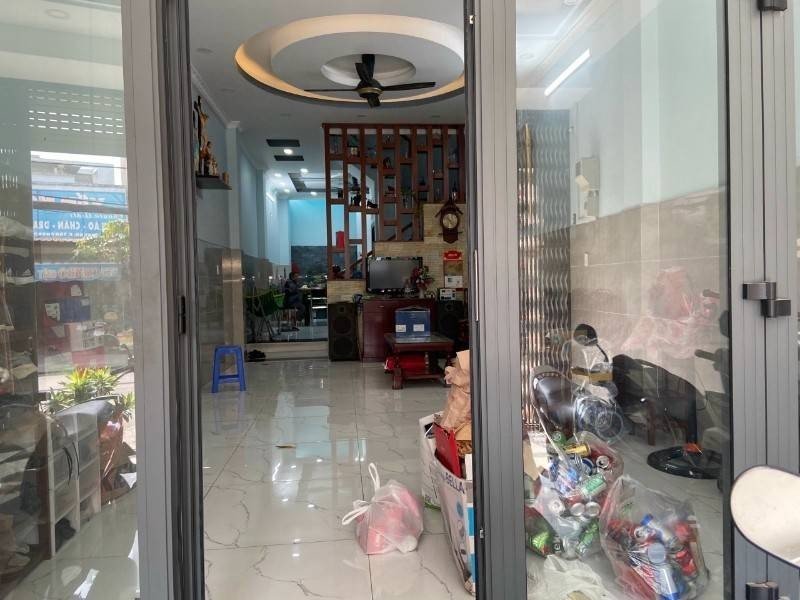 Cho thuê Nhà NC, 5 PN, Đường Lê Văn Lương - Quận 7