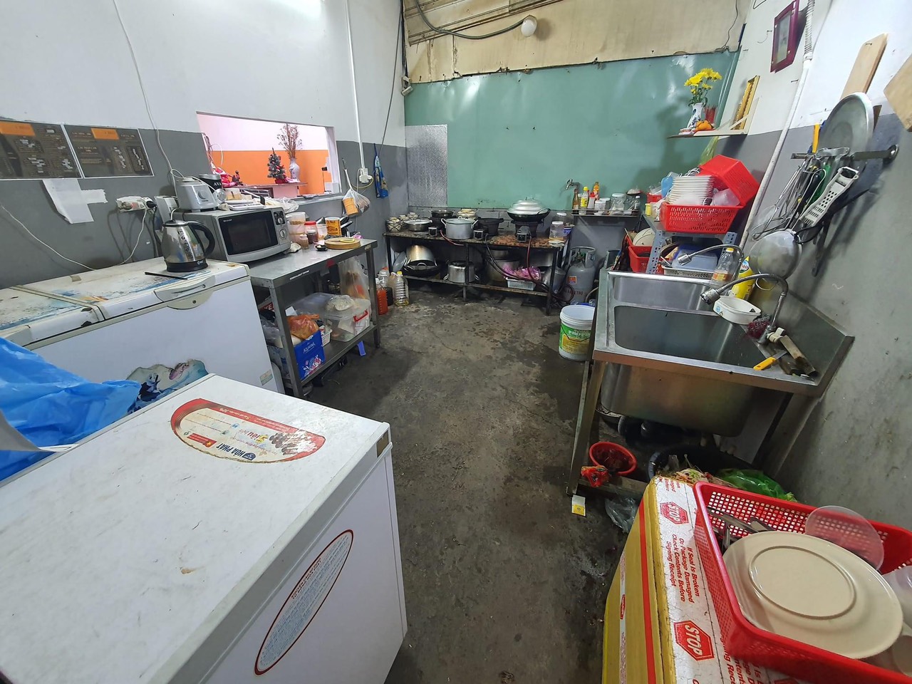 Mặt bằng Kinh Doanh Quán ăn 100m2 P. Tân Phú Q7