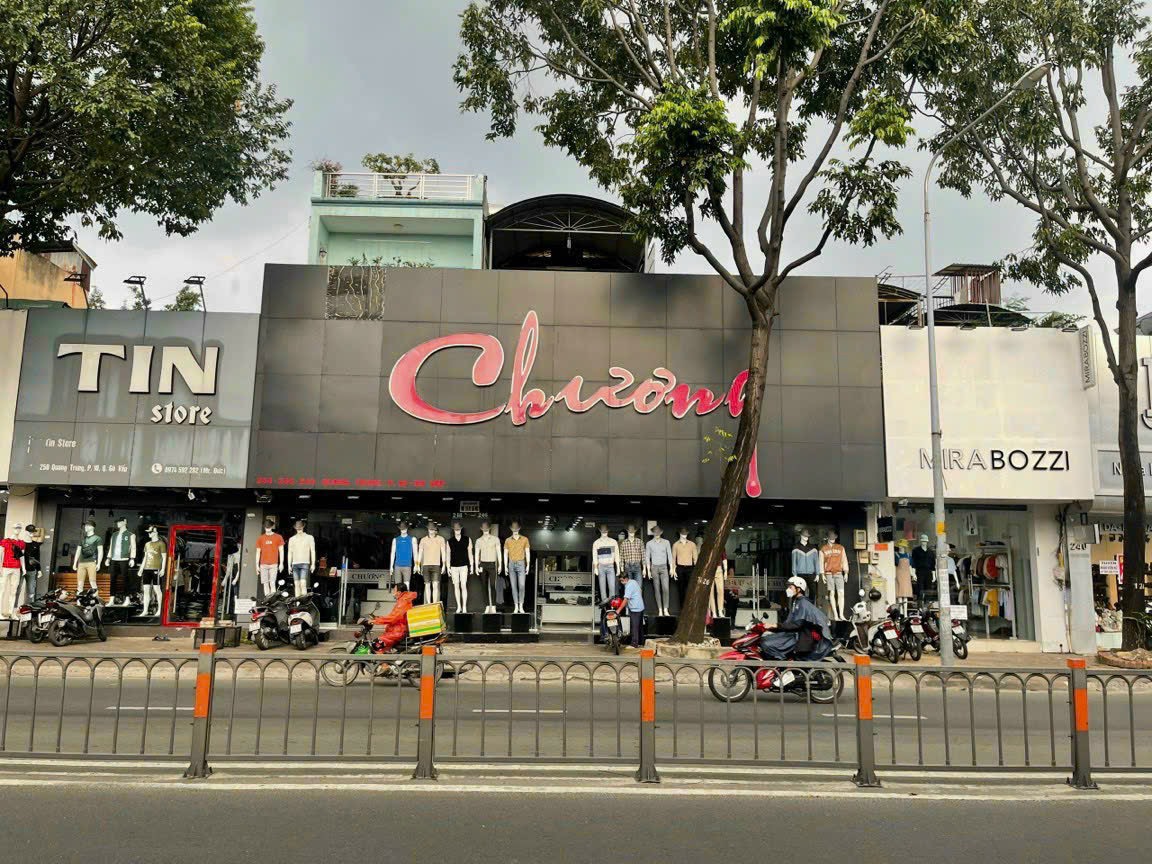 BÁN NHÀ CHÍNH CHỦ ĐC: Mặt tiền Quang Trung, phường 10, Quận Gò Vấp Dt: (4,5 x 27) Chính chủ chưa qua lái đò