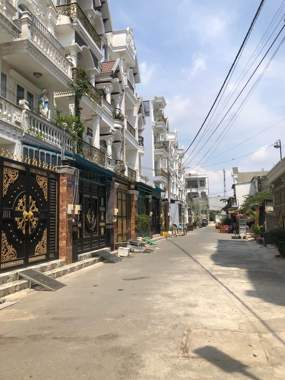 Bán nhà C4 đường số 18B, bhha, hẻm xe hơi 7m,50m2 chỉ 3.35 tỷ