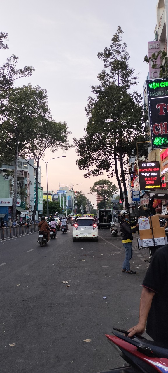 [SIÊU HIẾM Giá: 220 tỷ] Bán nhà 477-477A-477B Đ.Lê Hồng Phong, P.2, Q.10