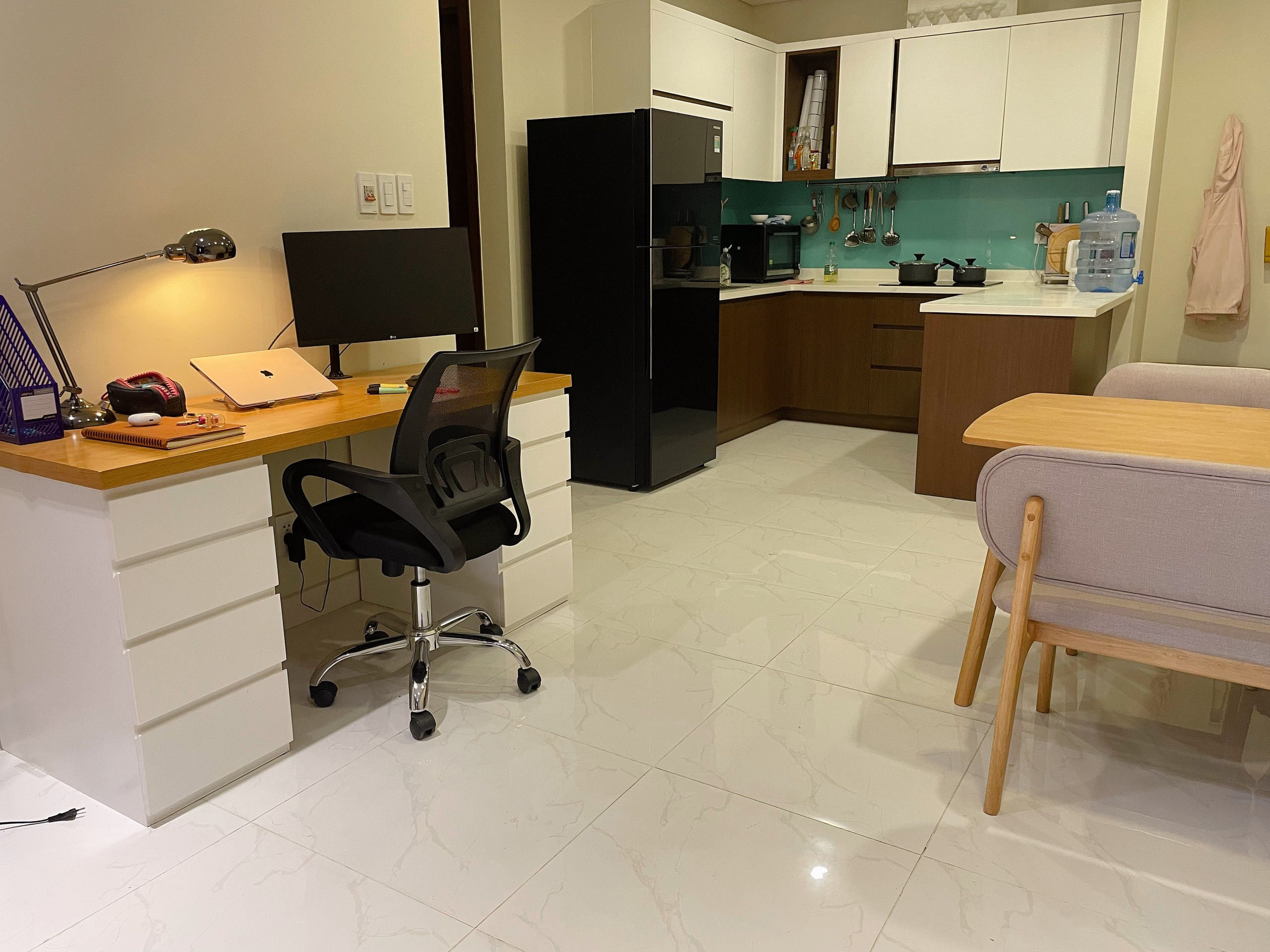 Cần Share phòng chung cư 2pn2wc Hưng Phát Silver Star