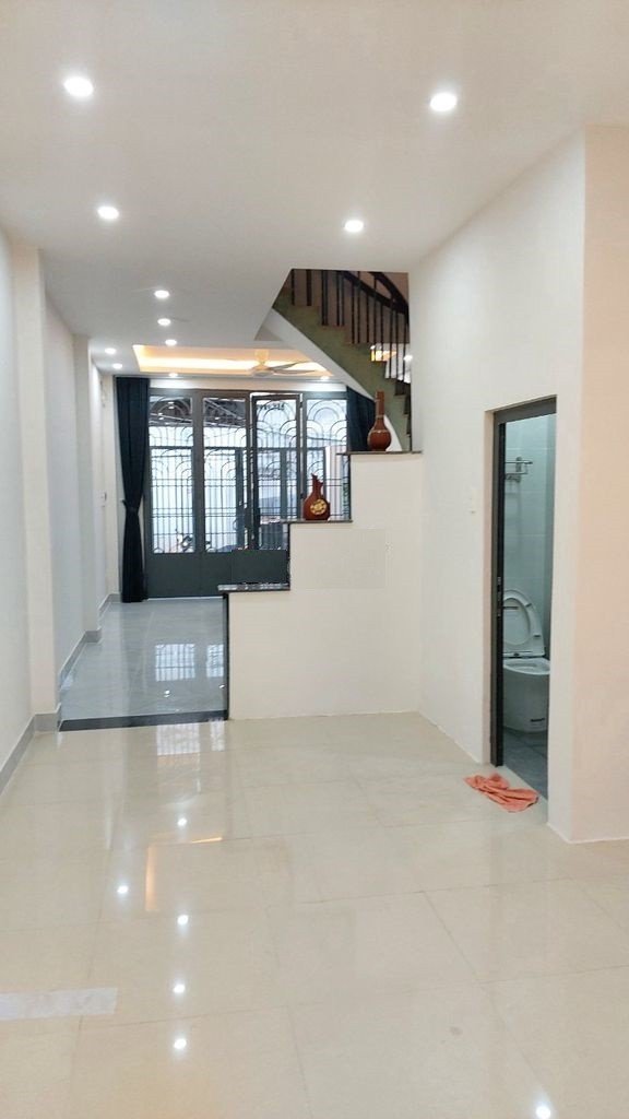 Nhà 4.5x16 hẻm xe hơi 861 3PN đẹp như hình