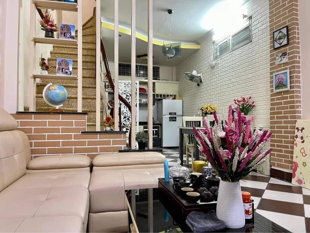 BÁN NHÀ TT THANH XUÂN- KHƯƠNG ĐÌNH- SỔ PHÂN LÔ- DT 42m2 x 4tầng x MT 4.3m- GIÁ 3.7 TỶ