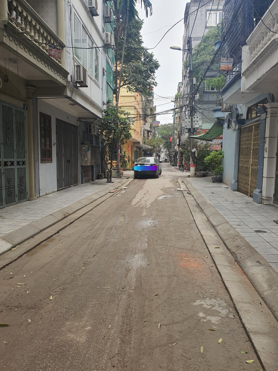 BÁN NHÀ PHÂN LÔ VIP HAI BÀ - TRƯỚC NHÀ VỈA HÈ RỘNG - Ô TÔ DỪNG ĐỖ NGÀY ĐÊM - Ô TÔ TRÁNH CHẠY QUANH NHÀ - NGÕ THÔNG TỨ TUNG - GẦN CHỢ, TRƯỜNG, GẦN PHỐ .