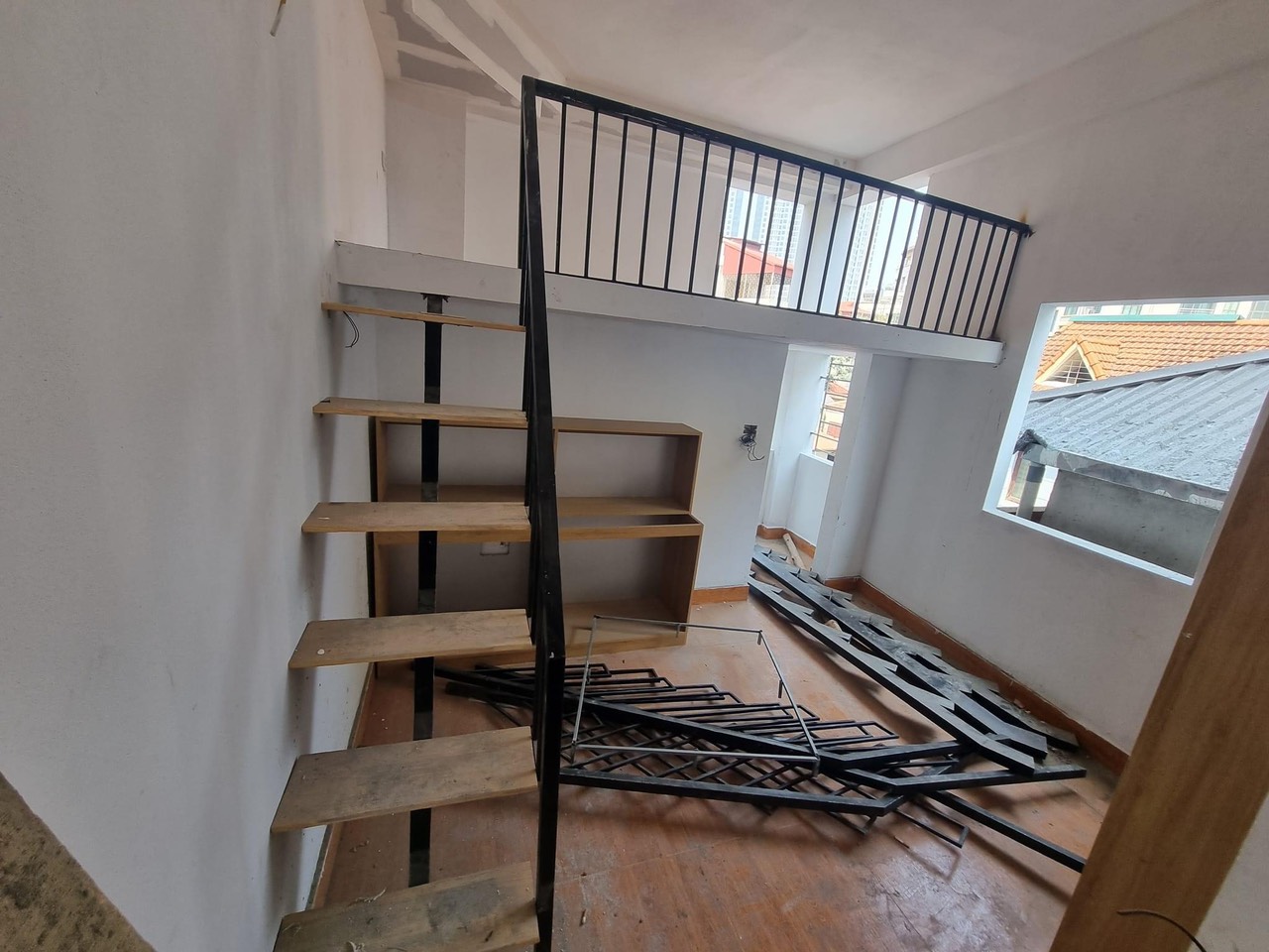 Dòng tiền 2,2 tỷ/năm CCMN 107MX9 TẦNG-THANH XUÂN -36PN full nội thất-2 thoáng-Thang máy-- 107mx9 tầng-Siêu