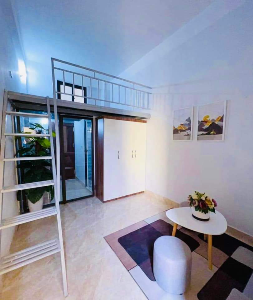 Nhà đẹp 8 tầng Lê Thanh Nghị bán, 15 phòng dòng tiền 1.5 tỷ