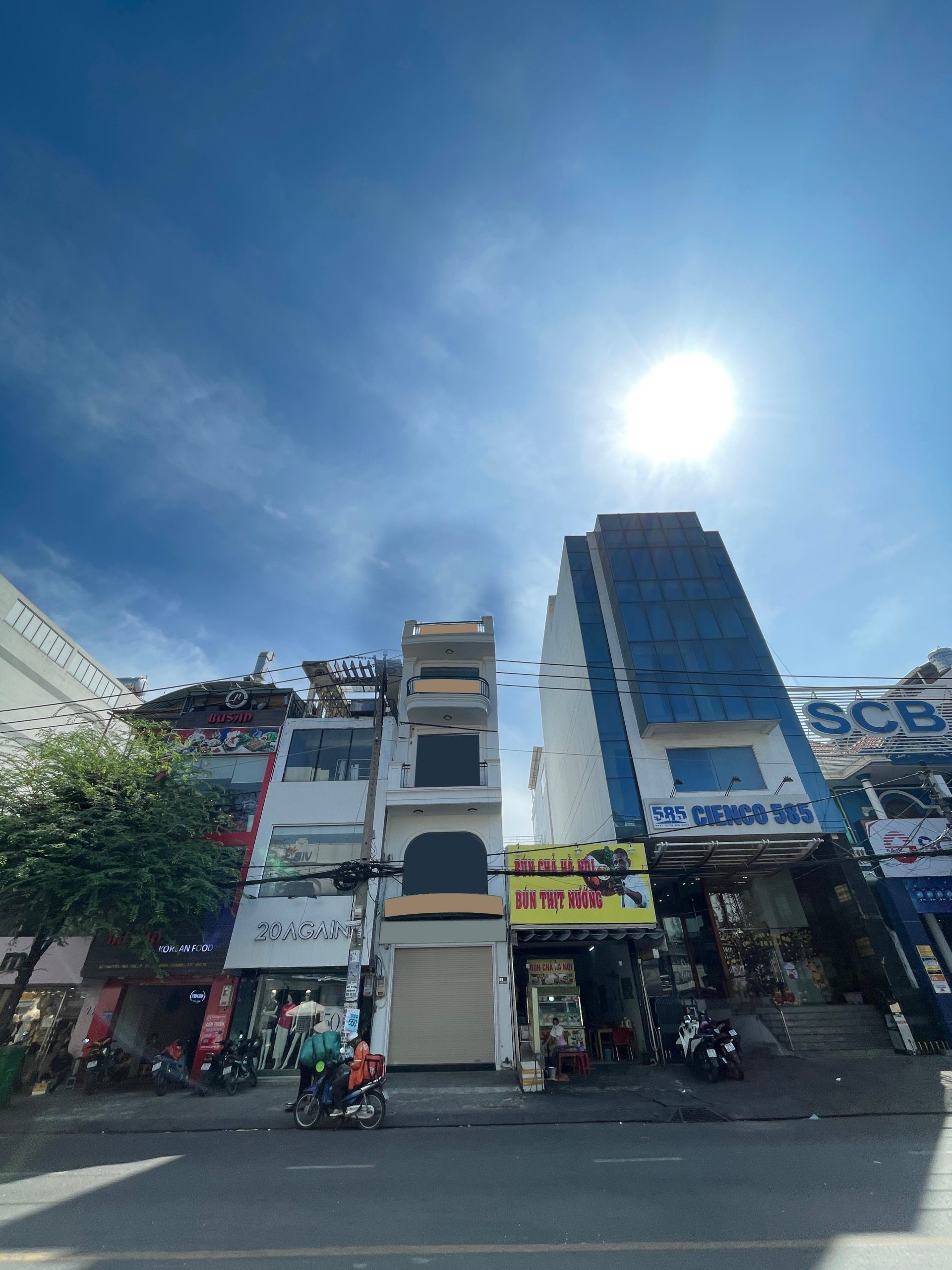 Cho thuê MT Nguyễn Gia Trí Q.BT 4x20 320m2 Giá 100tr Tl