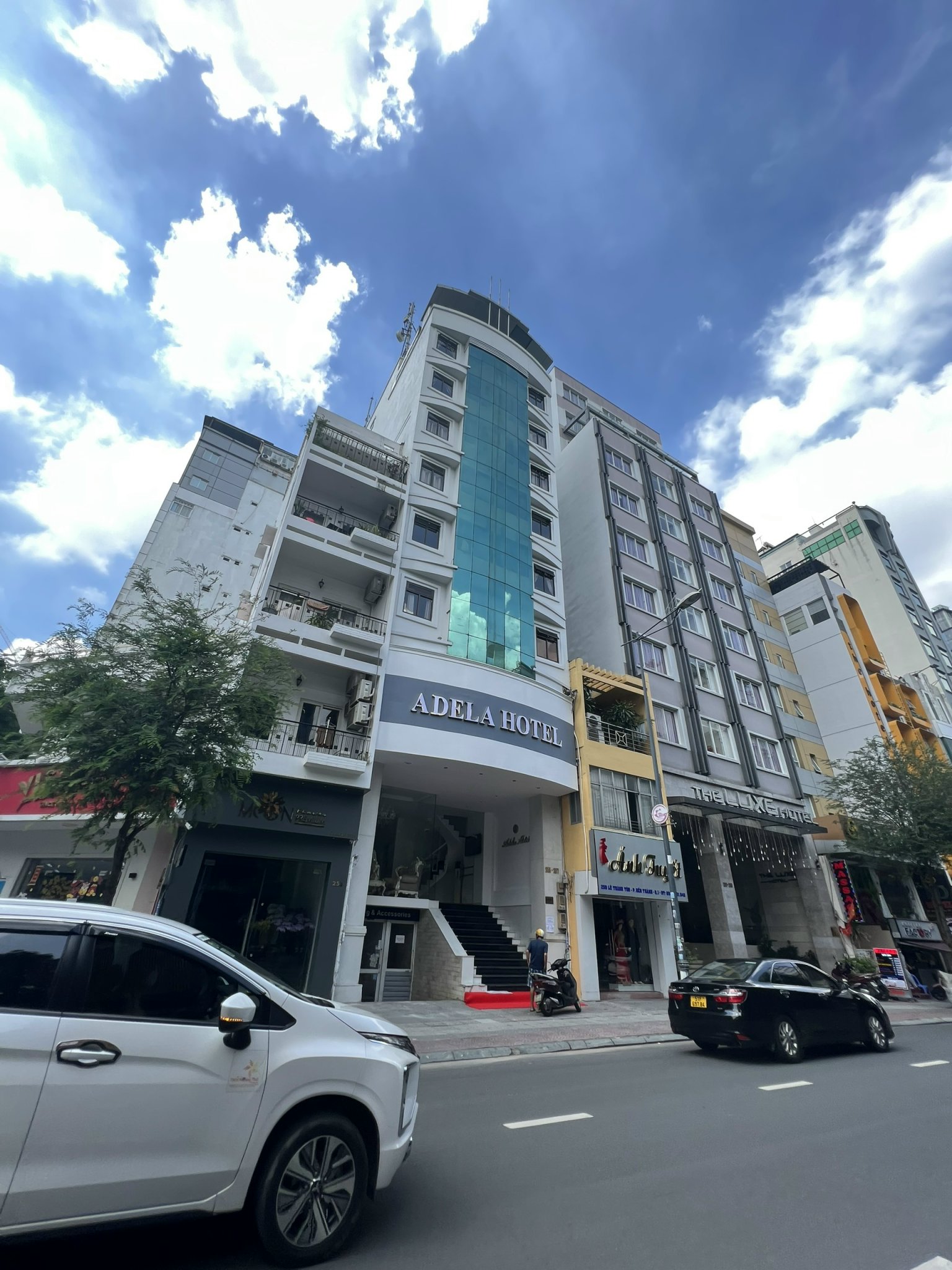 [SIÊU HIẾM Giá: 220 tỷ] Bán nhà 255-257 Đ.Lê Thánh Tôn, P.BT, Q.1