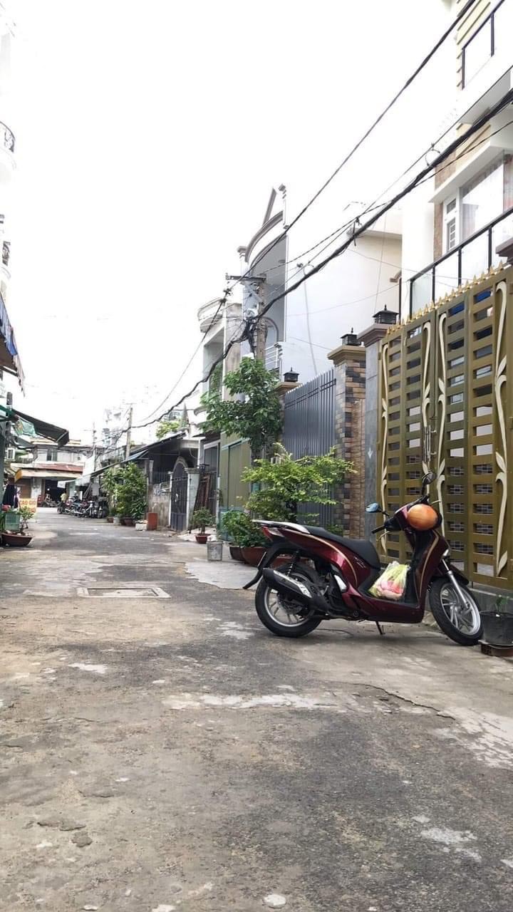 chính chủ gấp bán nhà 4 tầng đường mã lò, hẻm xe hơi, 60m2 chỉ 6.5 tỷ