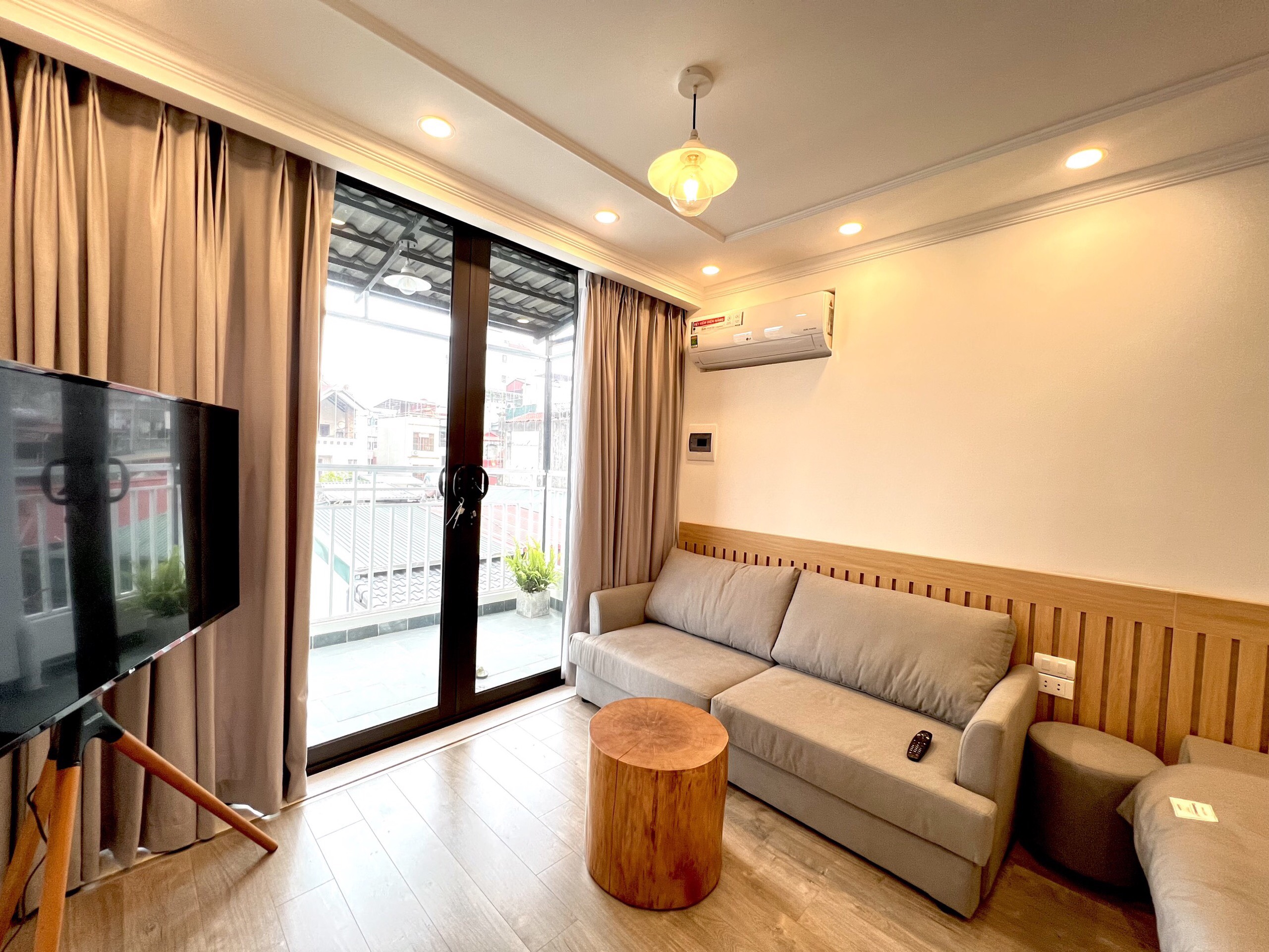 Nhỉnh 4 tỷ. Có ngay nhà phố Nguyễn Trãi, TT quận Thanh Xuân, 45M, 4T, MT 4,5M, Sđcc