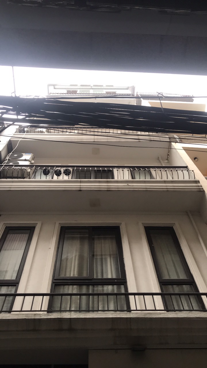 Vị trí đẹp phố Tây Sơn, diện tích 55m x 6 tầng, mt 3,8m. ô tô tránh, kinh doanh tốt. Giá 9,590 tỷ.