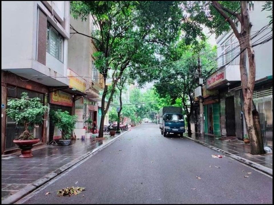 CHO THUÊ NHÀ NGUYÊN CĂN , PHÂN LÔ Ô TÔ TRÁNH, PHÚC ĐỒNG, LONG BIÊN 65M2 * 4 TẦNG