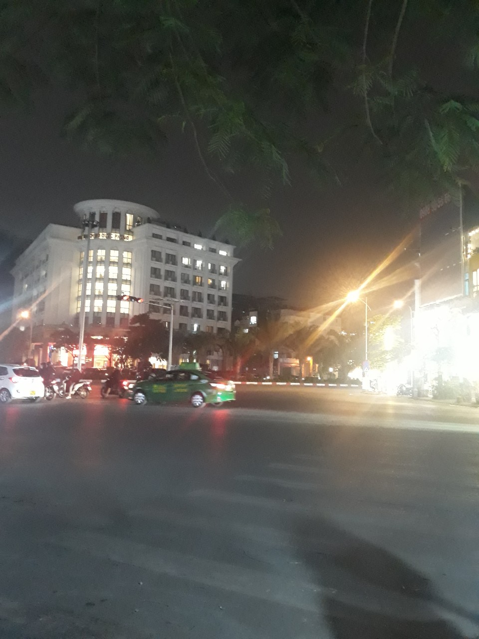 Tuyệt phẩm Thụy Khuê, Tây Hồ, gara ô tô, mới x, sát hồ, 62m, 5T, Mt 5m, 8.52 tỷ