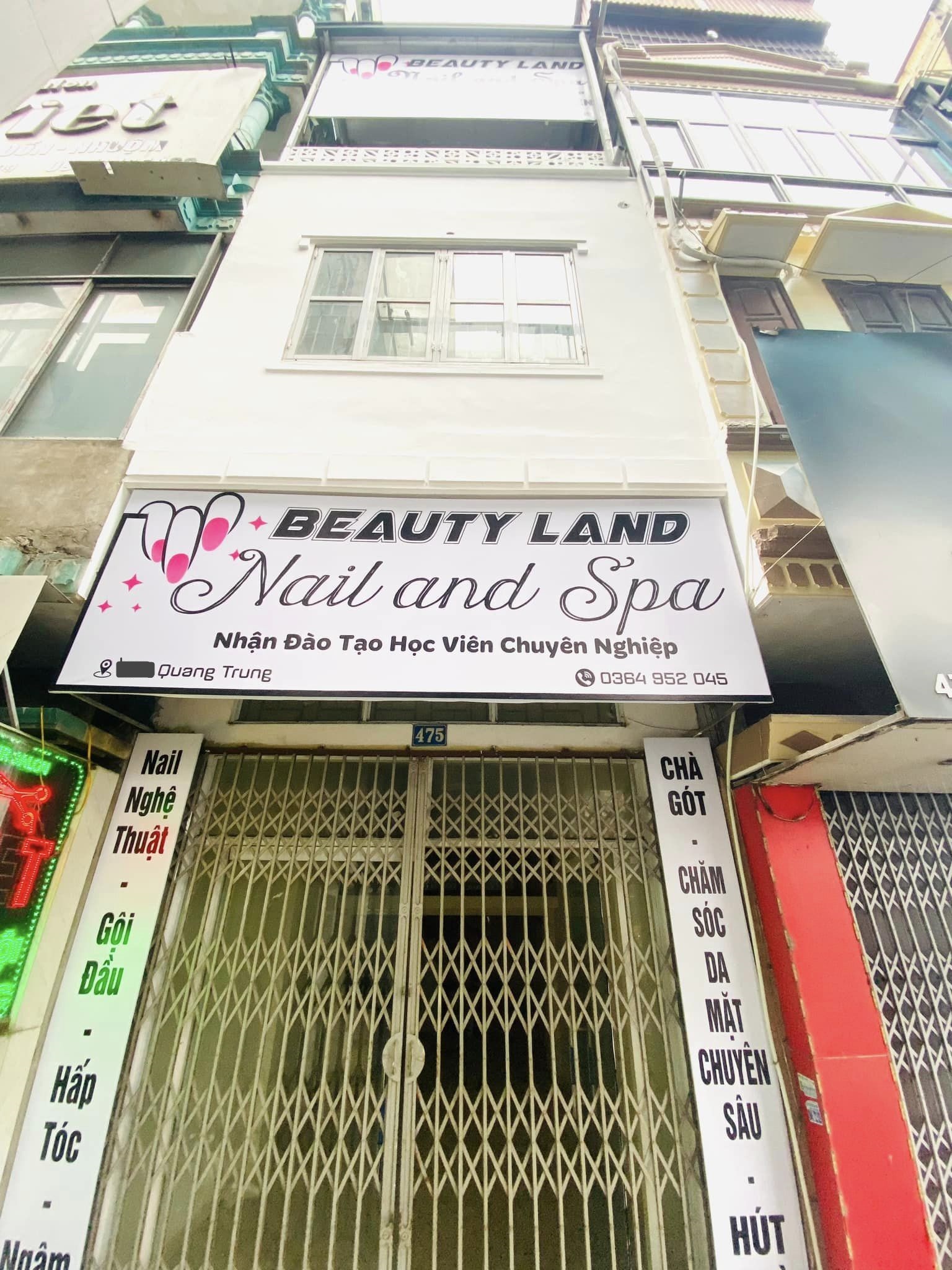 Siêu hiếm, Bán nhà mặt phố Quang Trung, Hà Đông 37m 4 tầng, giá 5.6 tỷ.